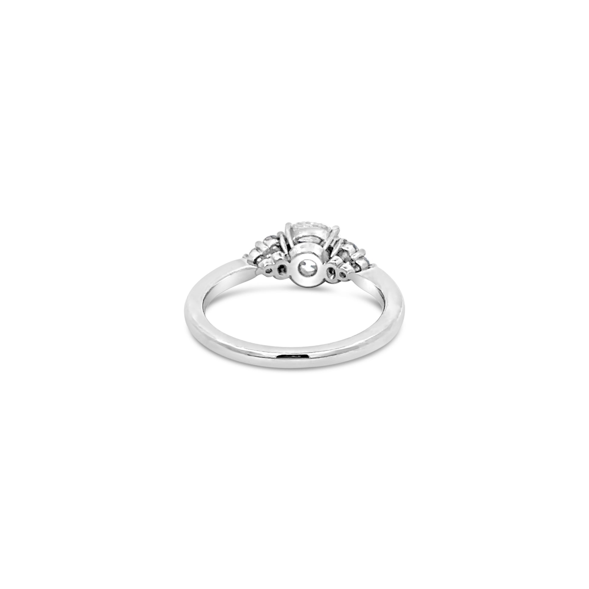 .90ct Raymond Yard Round Diamond Ring (8623777677614)