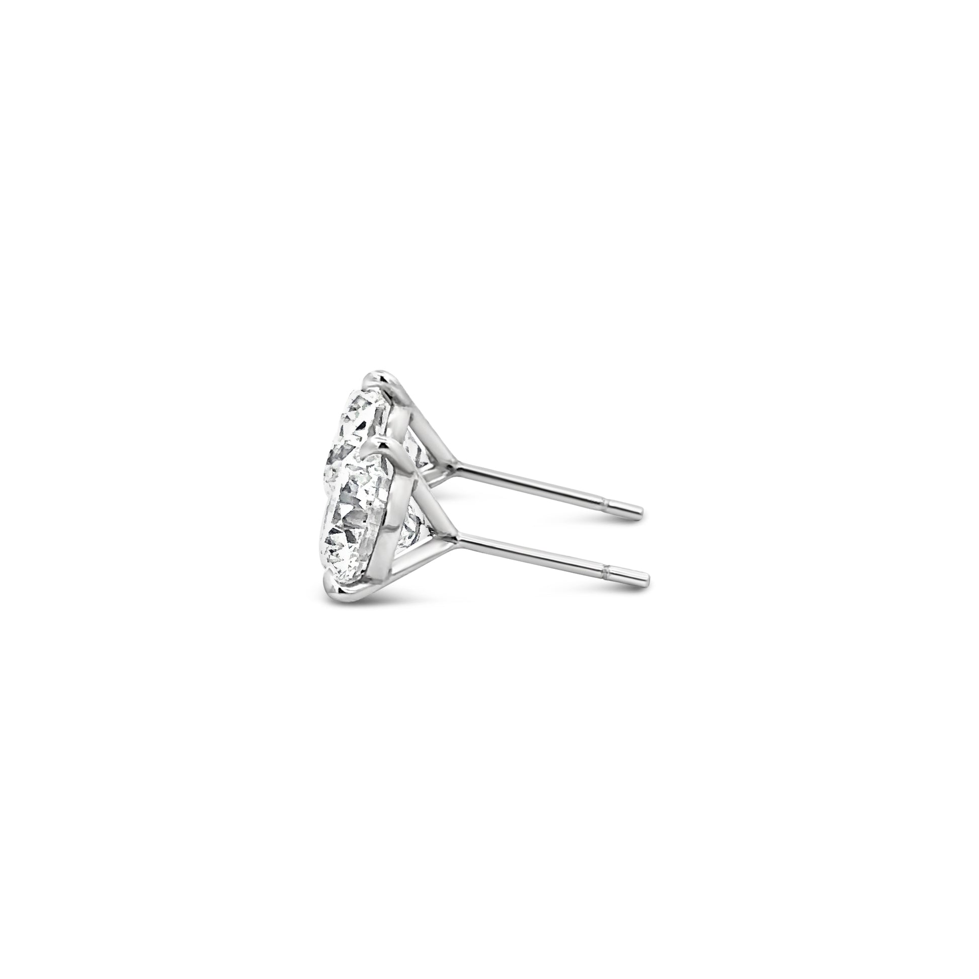 6.01ct Round Diamond Studs (8617303736622)